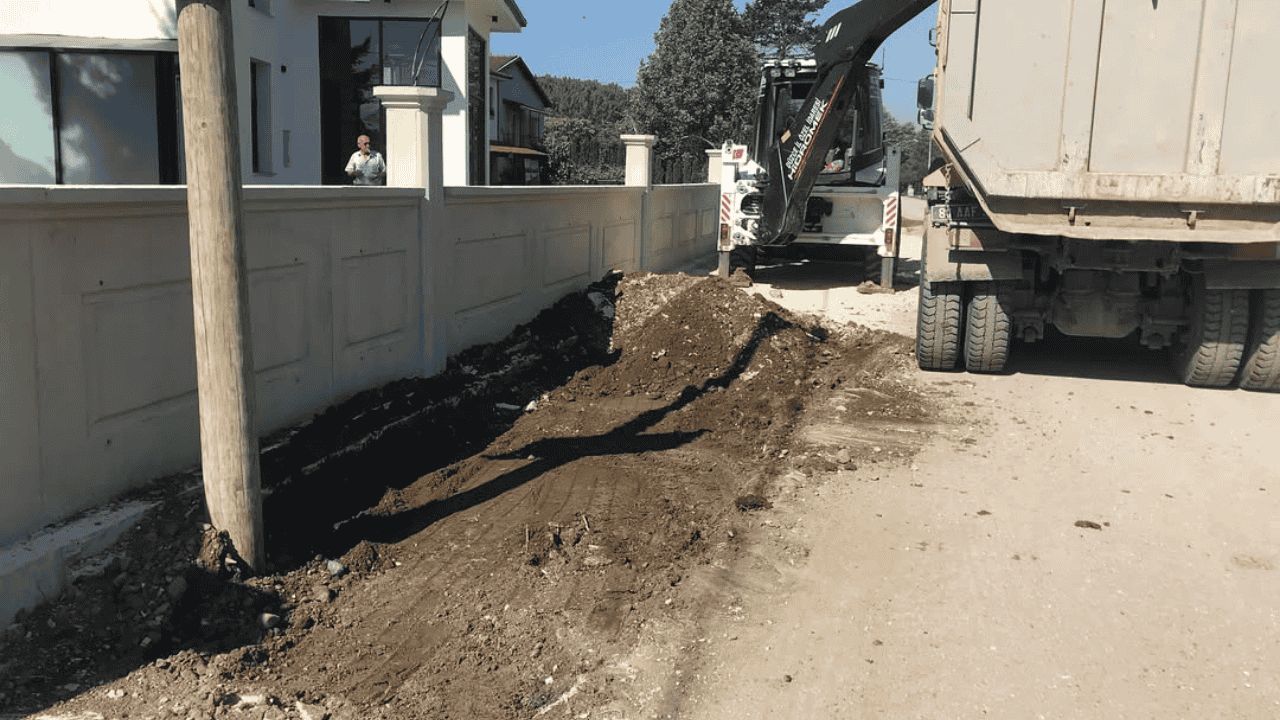 BATAKLIÇİFTLİK KÖYÜ’NDE ASFALT ALTYAPI ÇALIŞMALARI HIZLA SÜRÜYOR