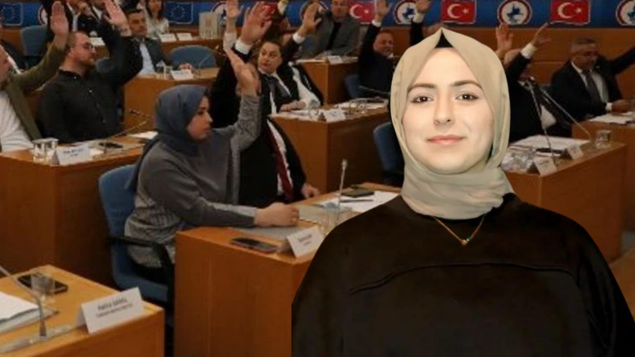 Düzce Belediye Meclisi’nde İstifa; Akkaya Görevinden Ayrıldı