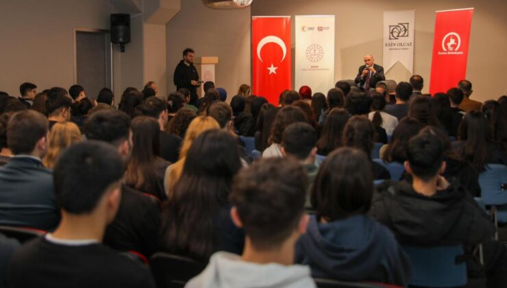 Gençlerle Geleceğe Projesi Esin Olcay Anadolu Lisesi’nde Gerçekleştirildi