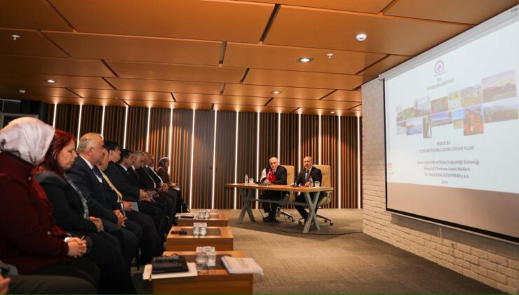 Düzce’nin 50 Yıllık Yol Haritası Masaya Yatırıldı