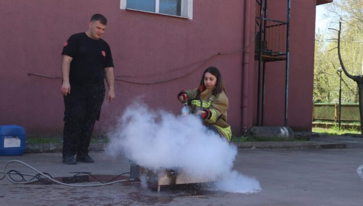 Düzce İtfaiyesi’nden 120 Kursiyere Uygulamalı Yangın Eğitimi