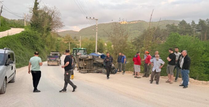 Yığılca’da Patpat Devrildi: 2 Yaralı