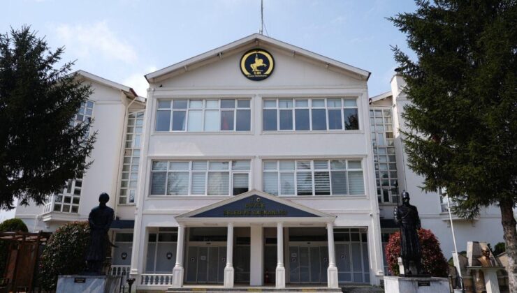 Düzce Belediyesi’nden Dolandırıcılık Uyarısı: “Adımıza Para Talep Edenlere İtibar Etmeyin”